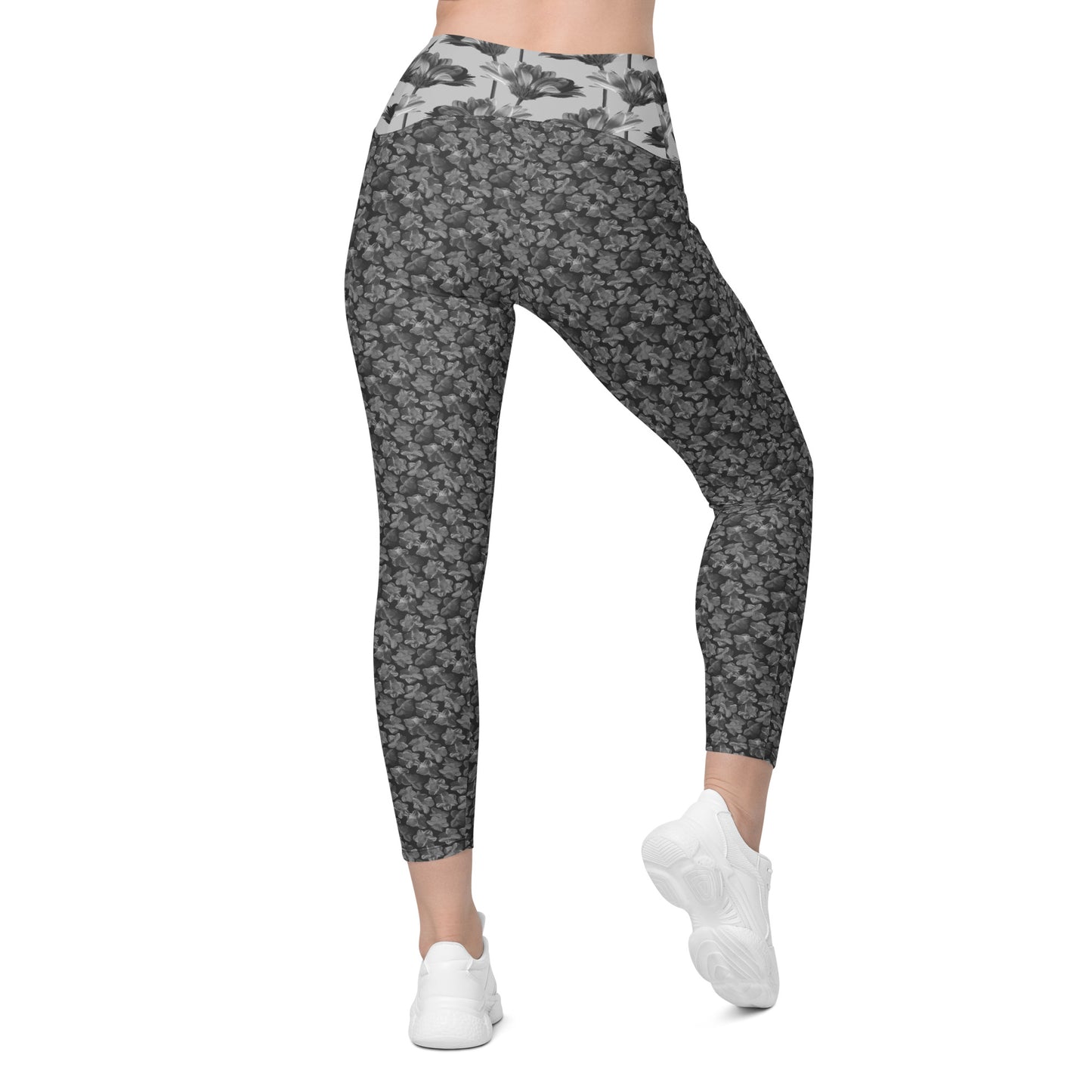 Recycled Flourish and Flow Leggings in Amboy Black