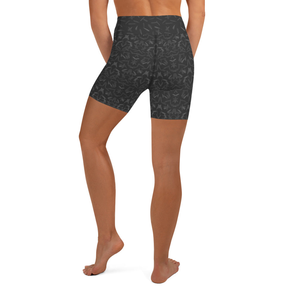 Petal Power Yoga Shorts in Amboy Black